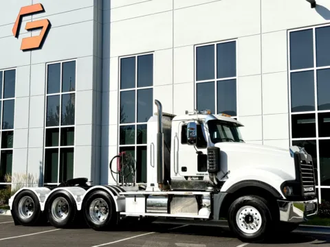 Photos of 2013 MACK TD713 for sale in New Lenox, IL at Forge Truck Centers - Illinois
