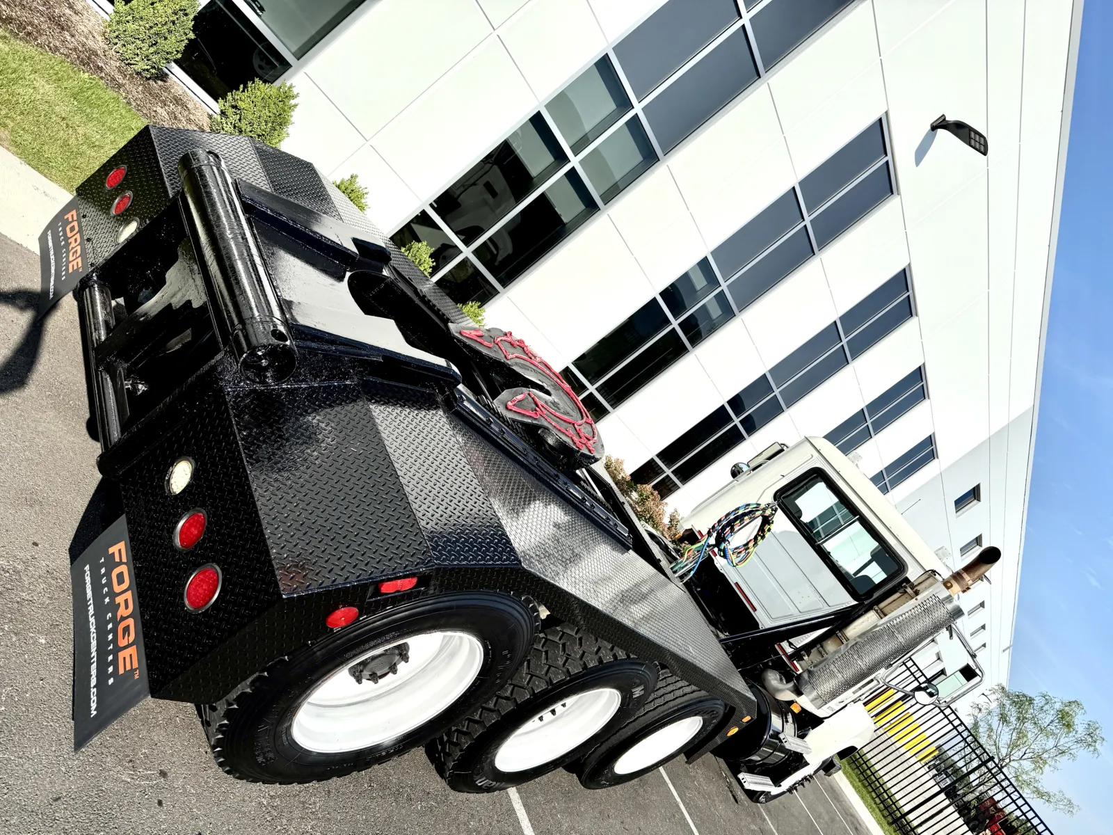 2009 Mack - image 11