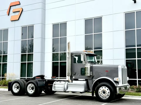 Photos of 2022 PETERBILT 389 for sale in New Lenox, IL at Forge Truck Centers - Illinois