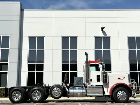 Another view of 2023 PETERBILT 389 for sale in New Lenox, IL at Forge Truck Centers - Illinois