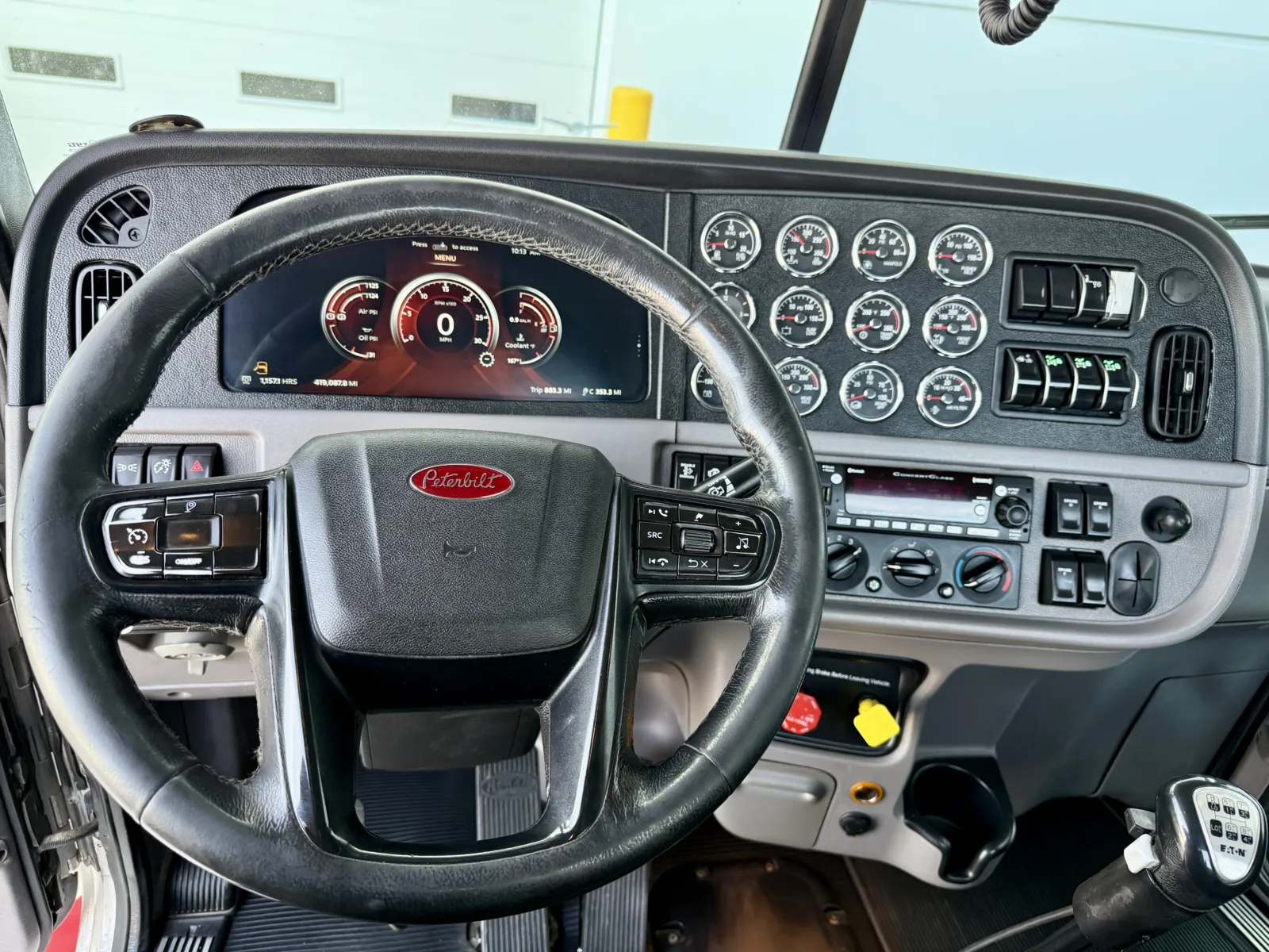 2023 Peterbilt 389 - image 16