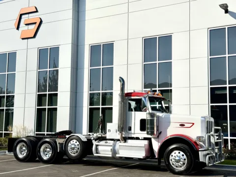 Photos of 2023 PETERBILT 389 for sale in New Lenox, IL at Forge Truck Centers - Illinois