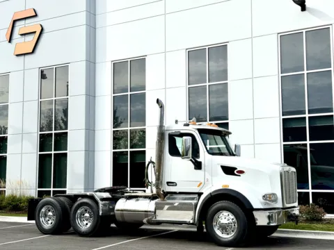 Photos of 2017 PETERBILT 567 for sale in New Lenox, IL at Forge Truck Centers - Illinois
