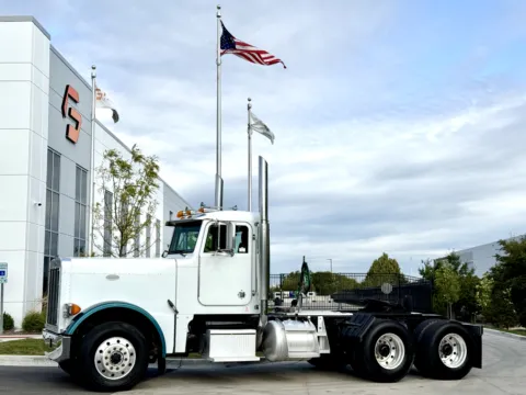 1998 PETERBILT 379 for sale in New Lenox, IL