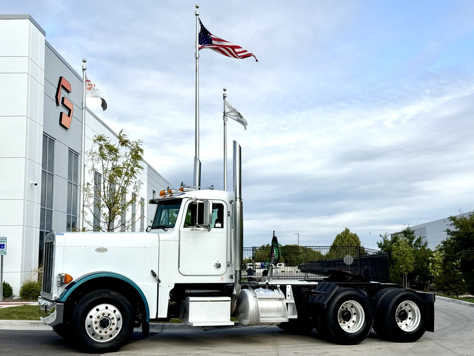 1998 PETERBILT 379 for sale in New Lenox, IL
