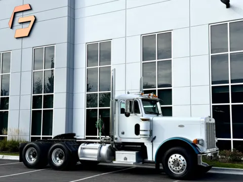 Photos of 1998 PETERBILT 379 for sale in New Lenox, IL at Forge Truck Centers - Illinois