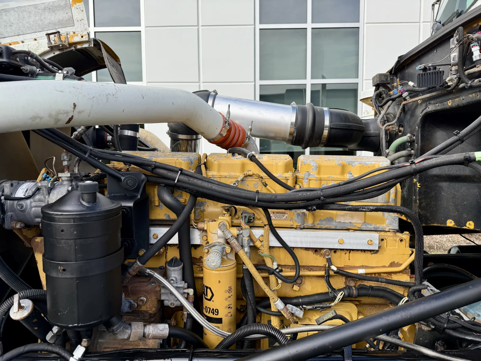 1998 Peterbilt - image 12