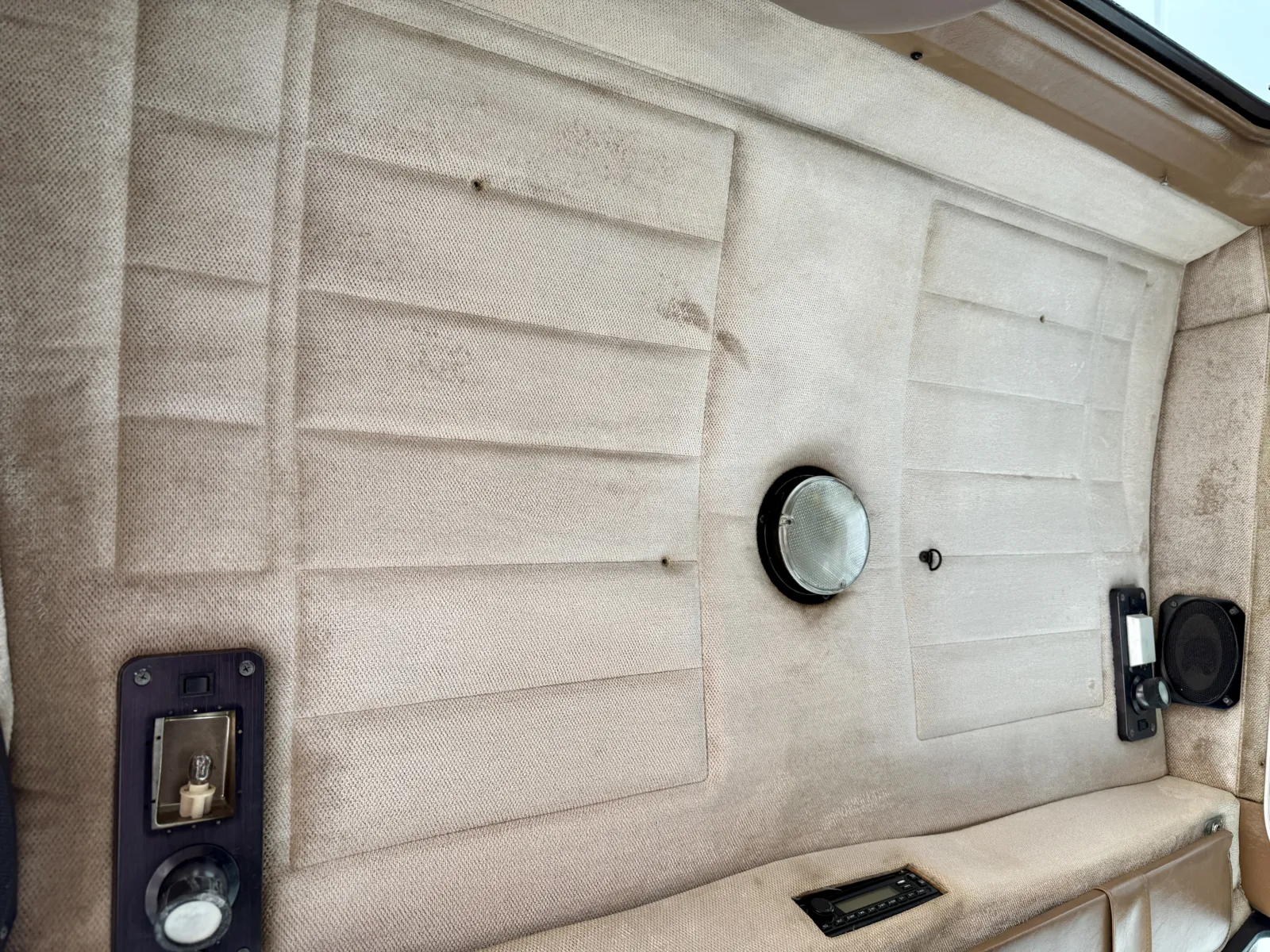 1998 Peterbilt - image 21