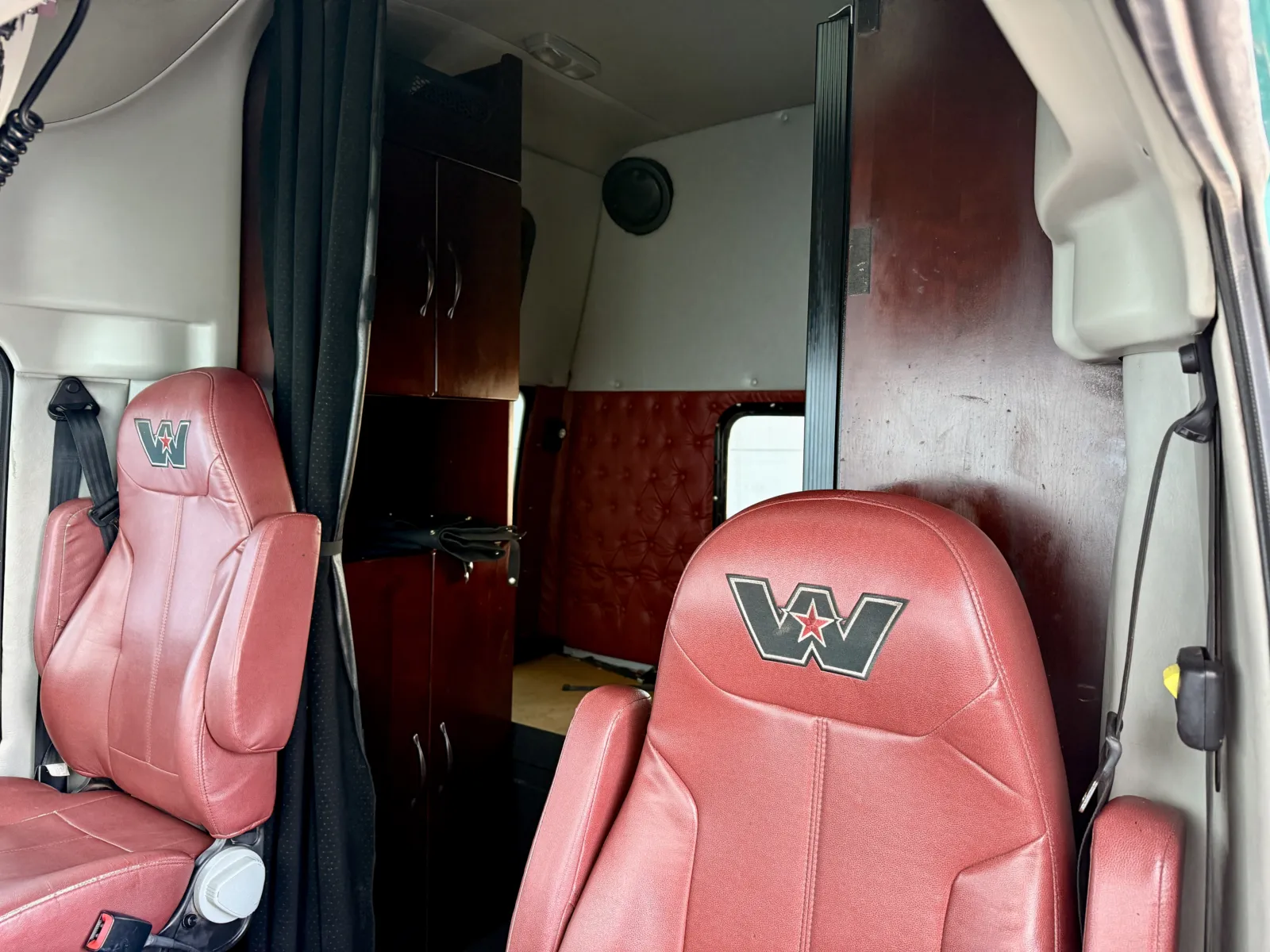 2014 Western Star 4900 - image 20