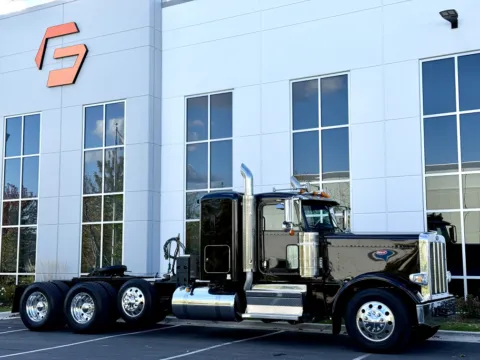 Photos of 2024 PETERBILT 389 for sale in New Lenox, IL at Forge Truck Centers - Illinois