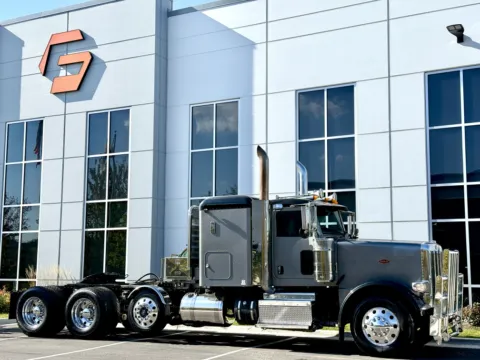 Photos of 2014 PETERBILT 388 for sale in New Lenox, IL at Forge Truck Centers - Illinois