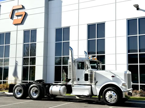 Photos of 2023 PETERBILT 389 for sale in New Lenox, IL at Forge Truck Centers - Illinois