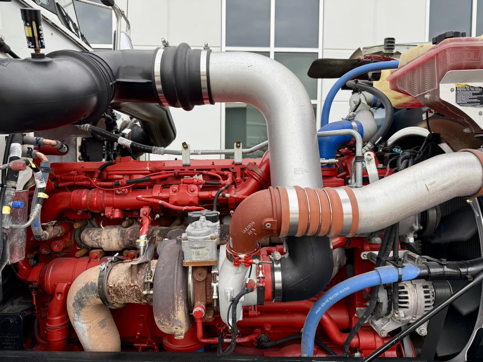 2023 Peterbilt 389 - image 13