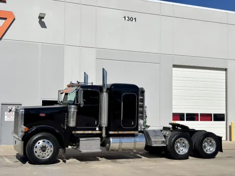 Photos of 2007 PETERBILT 379 for sale in Hutchins, TX at Forge Truck Centers - Texas