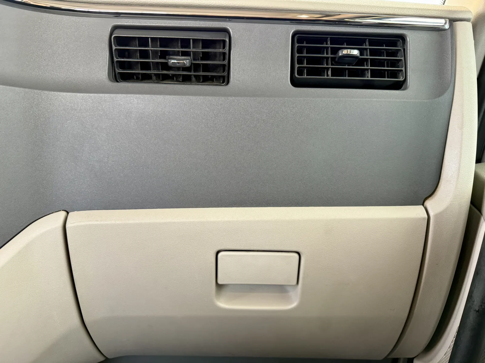 2018 Peterbilt 567 - image 19