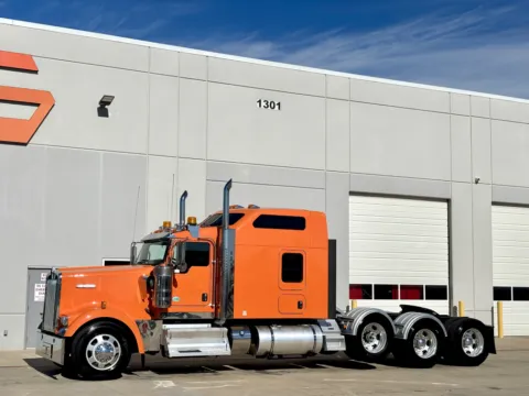 Photos of 2021 KENWORTH W900 for sale in Hutchins, TX at Forge Truck Centers - Texas