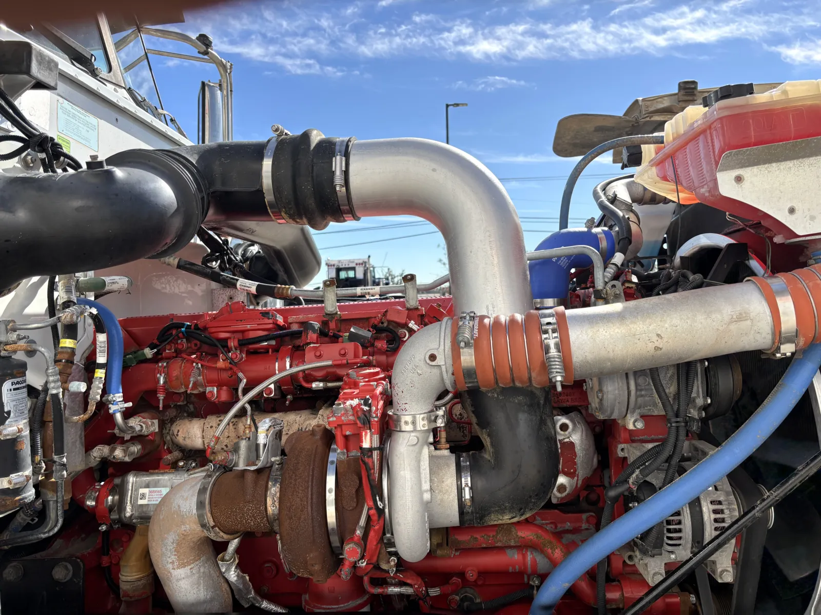 2015 Peterbilt 389 - image 12