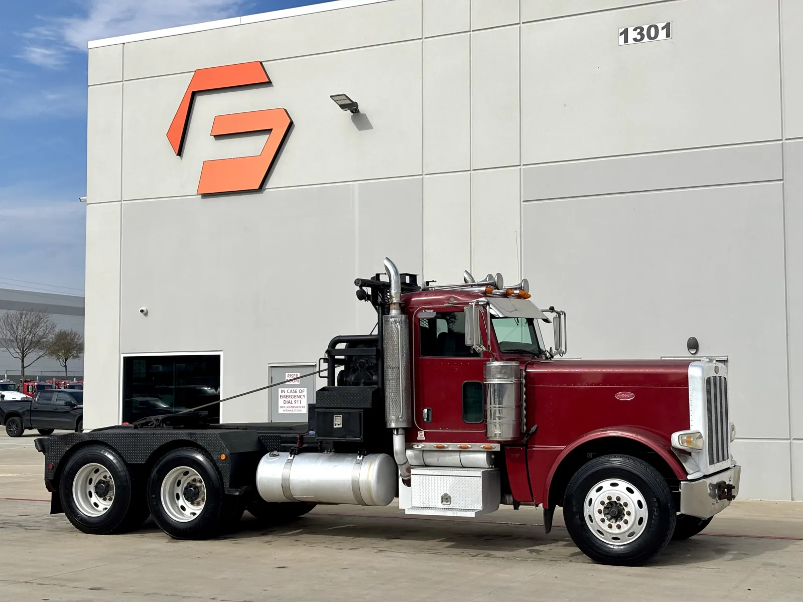 2008 PETERBILT 389