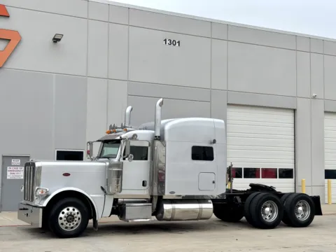 Photos of 2008 PETERBILT 389 for sale in Hutchins, TX at Forge Truck Centers - Texas