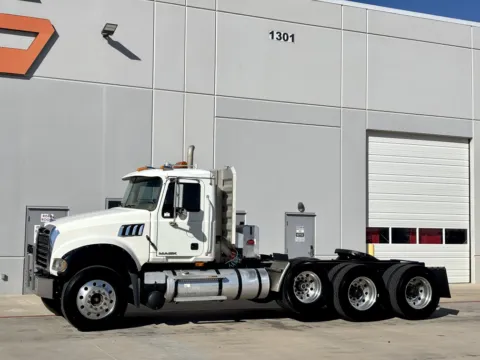 Photos of 2010 MACK GU713 for sale in Hutchins, TX at Forge Truck Centers - Texas