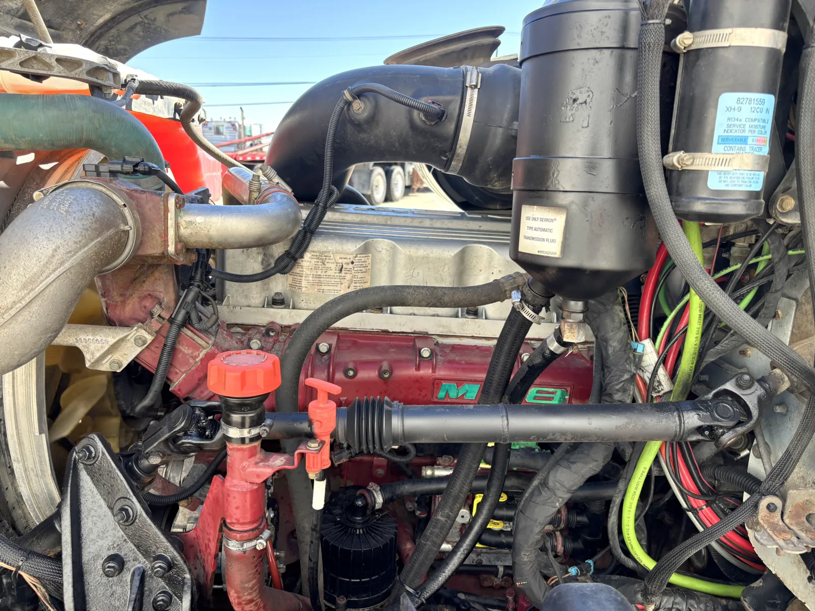 2010 Mack - image 12