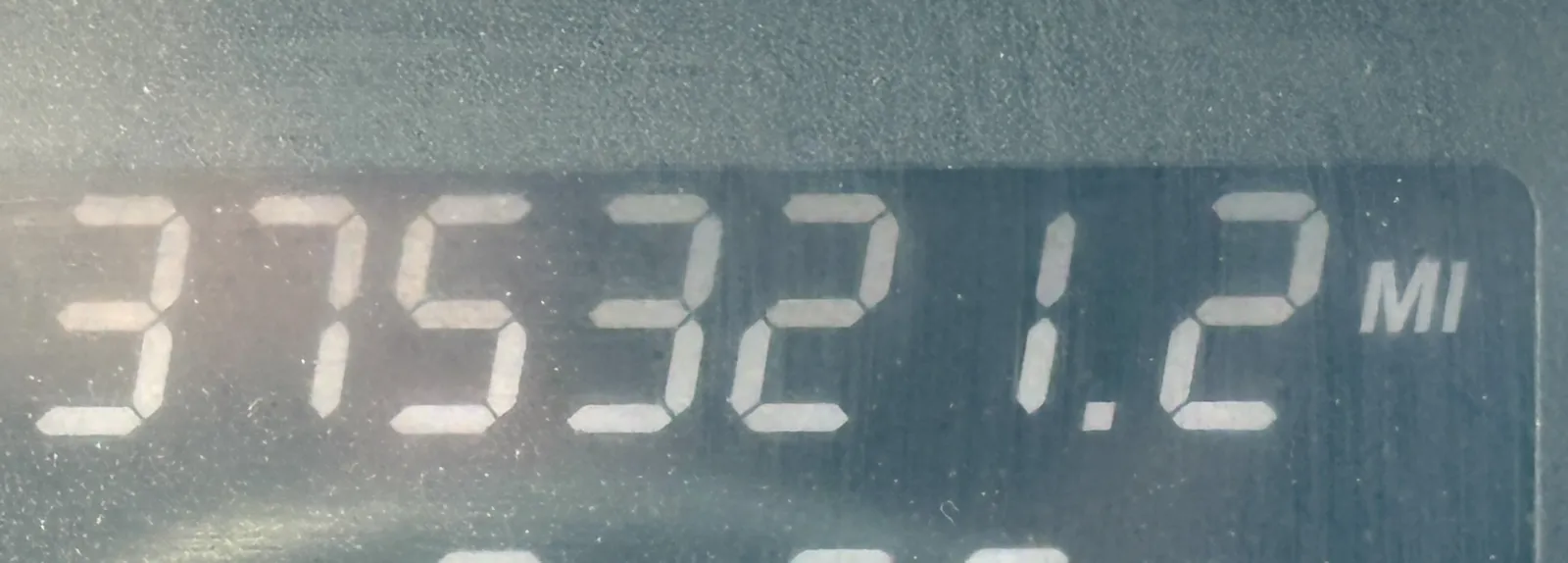 2010 Mack - image 17