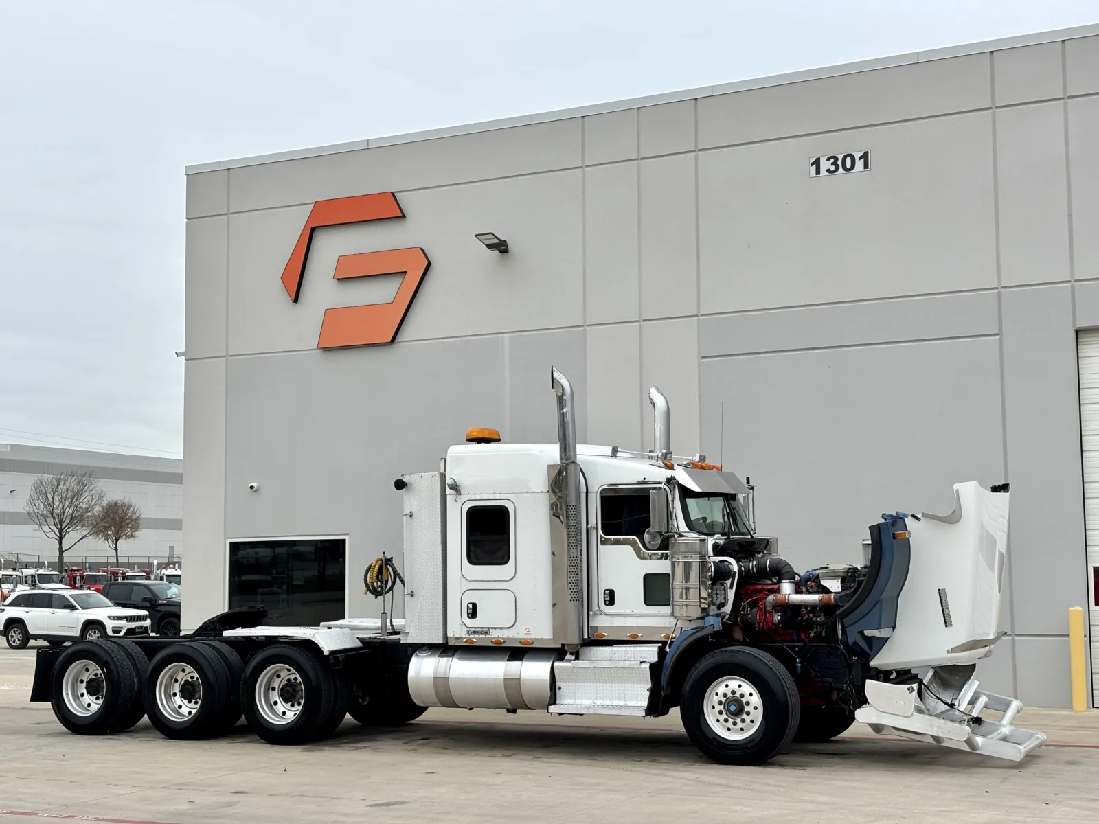 2014 Kenworth T800 - image 9