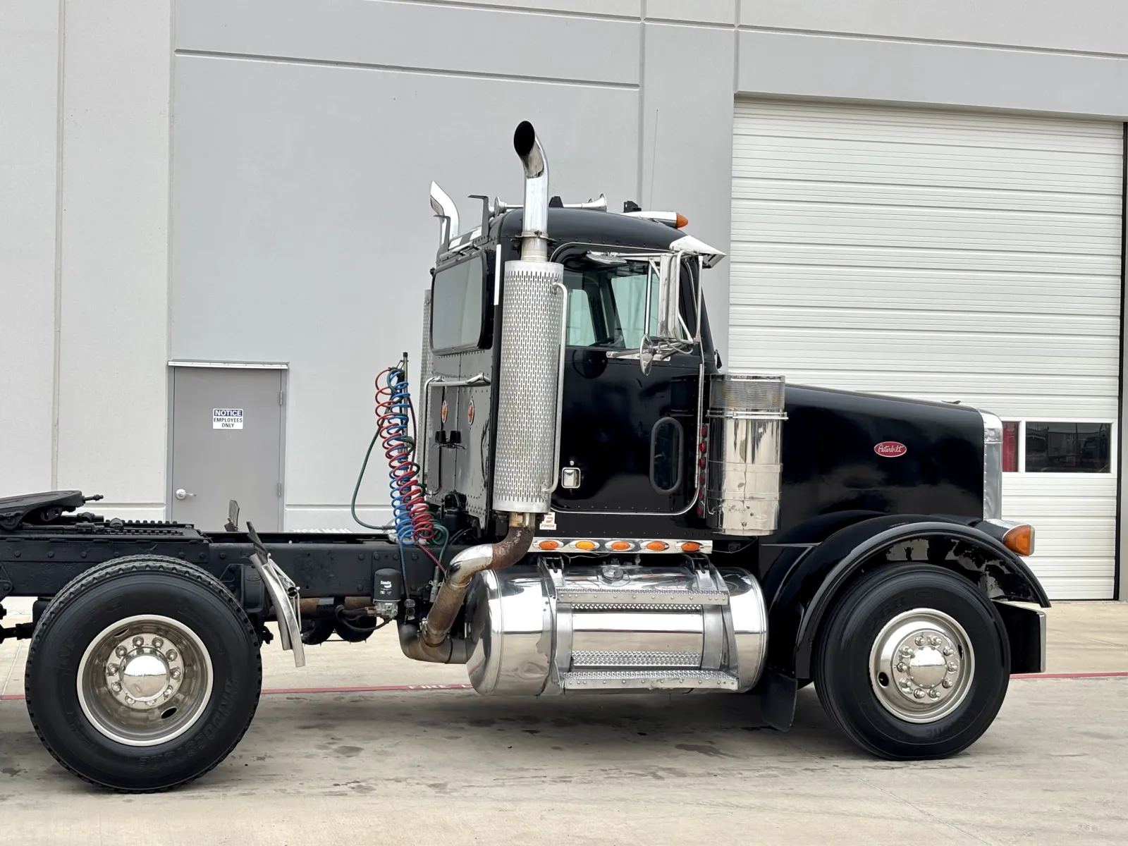 2000 Peterbilt - image 7