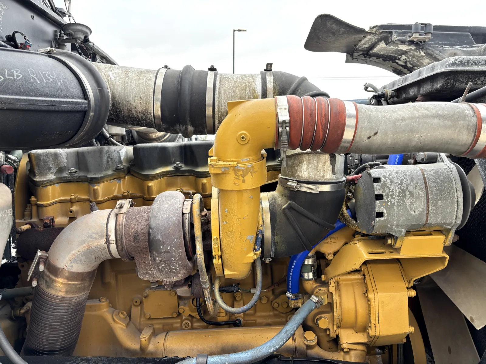 2000 Peterbilt - image 12