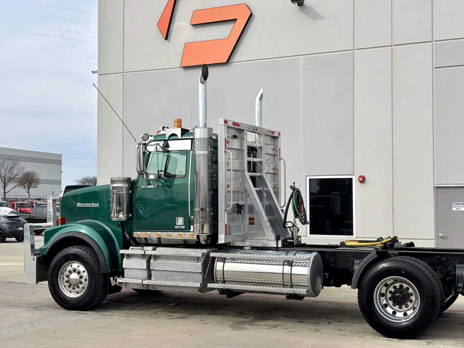 2022 Western Star 4900 - image 8