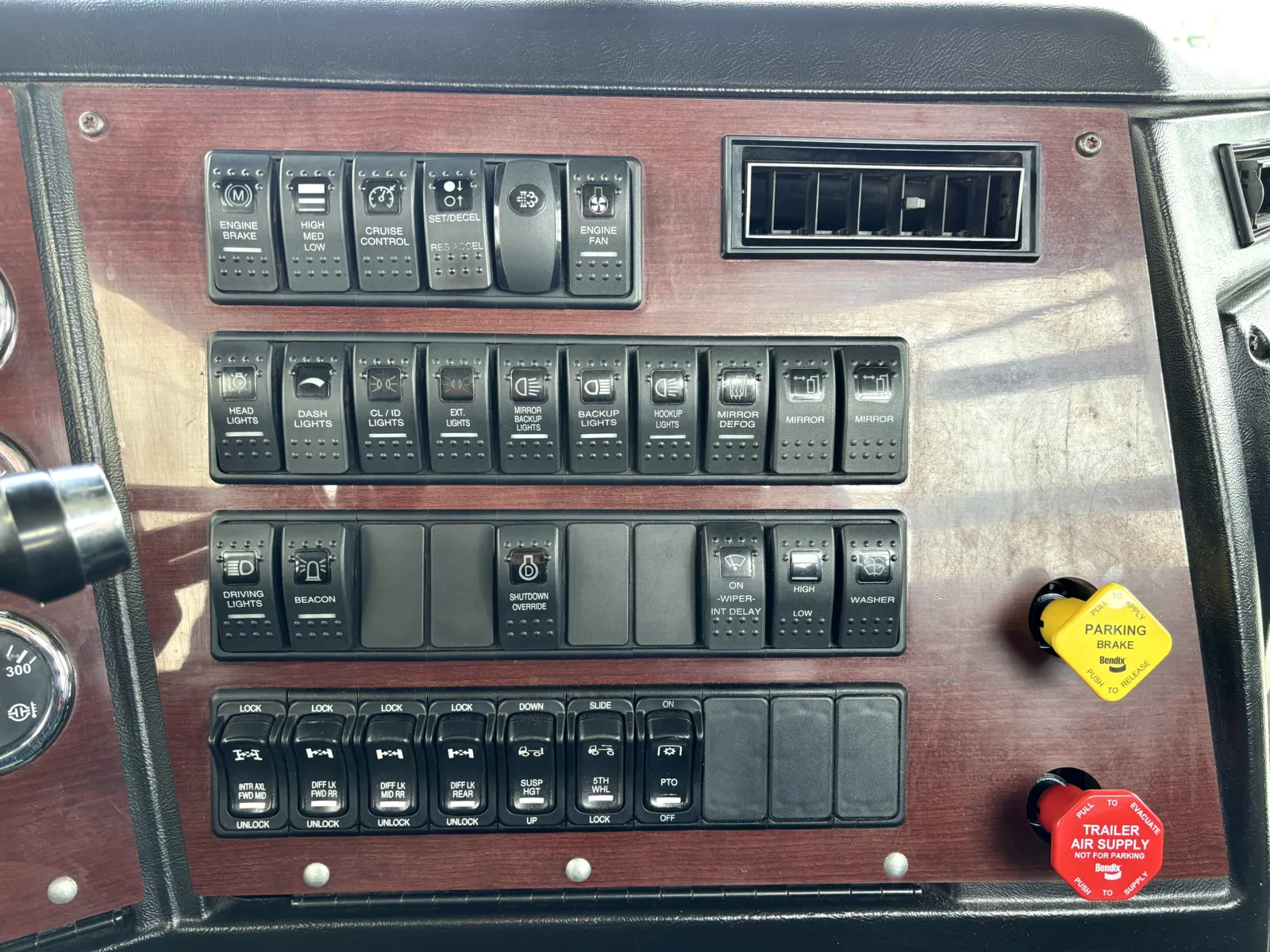 2022 Western Star 4900 - image 17