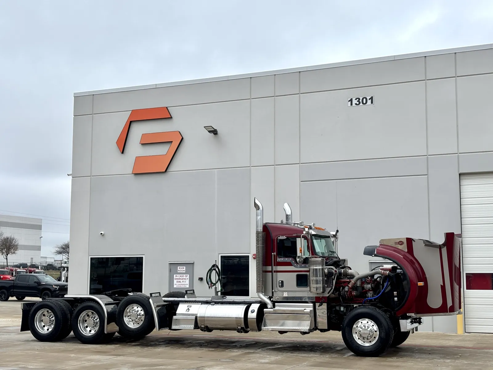 2018 Kenworth W900 - image 9