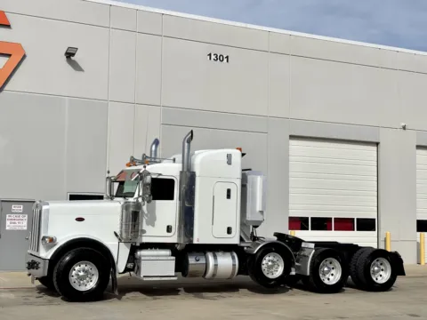 Photos of 2017 PETERBILT 389 for sale in Hutchins, TX at Forge Truck Centers - Texas