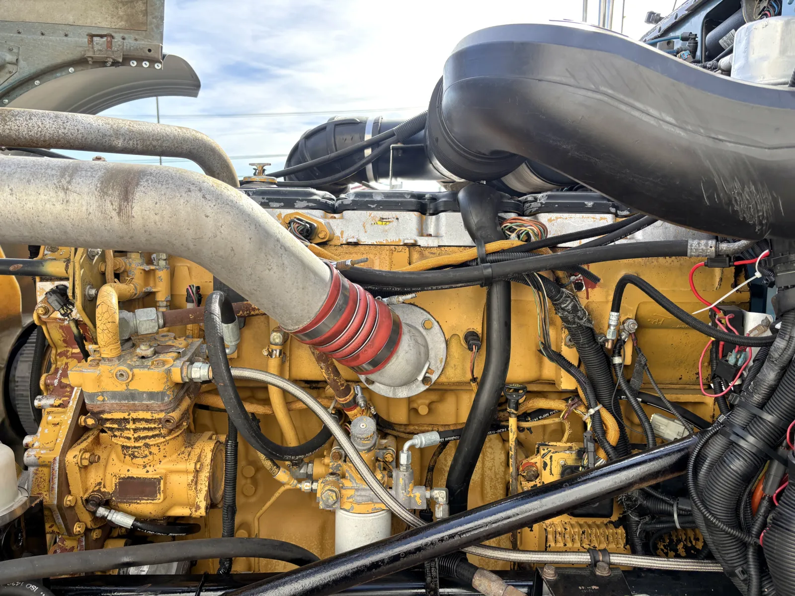 2006 Peterbilt - image 13