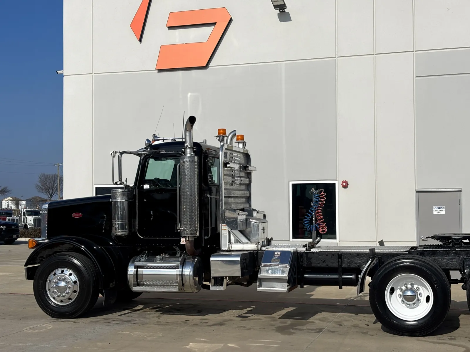 2007 Peterbilt - image 8