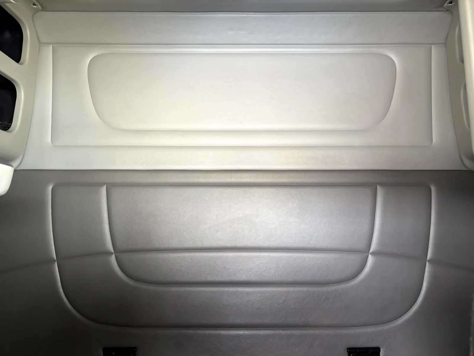 2019 Peterbilt 389 - image 23