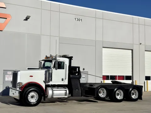 Photos of 2012 PETERBILT 388 for sale in Hutchins, TX at Forge Truck Centers - Texas
