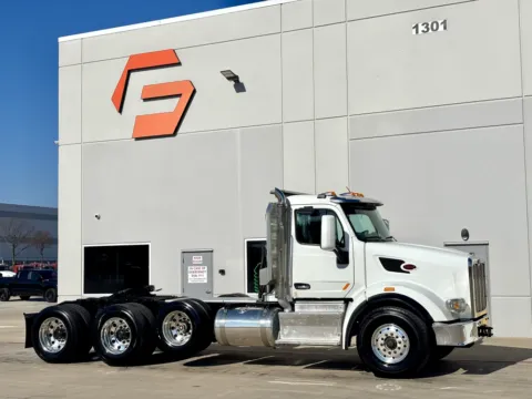 2015 PETERBILT 567 for sale in Hutchins, TX