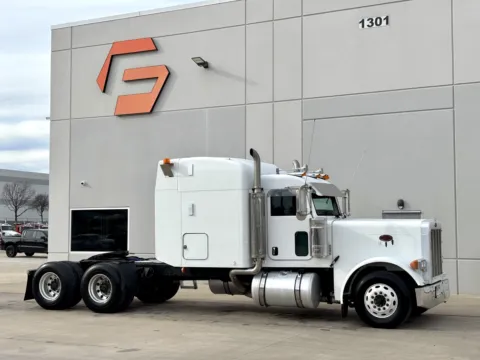 2006 PETERBILT 379 for sale in Hutchins, TX