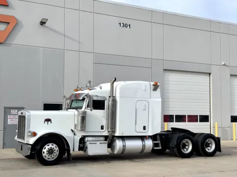 Photos of 2006 PETERBILT 379 for sale in Hutchins, TX at Forge Truck Centers - Texas