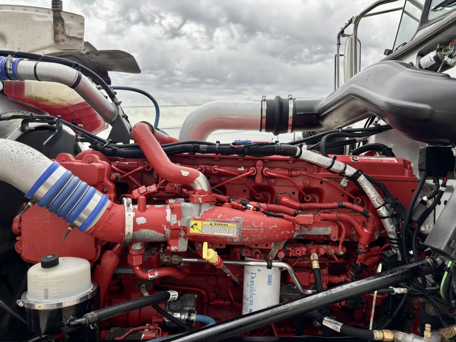 2017 Peterbilt 389 - image 13