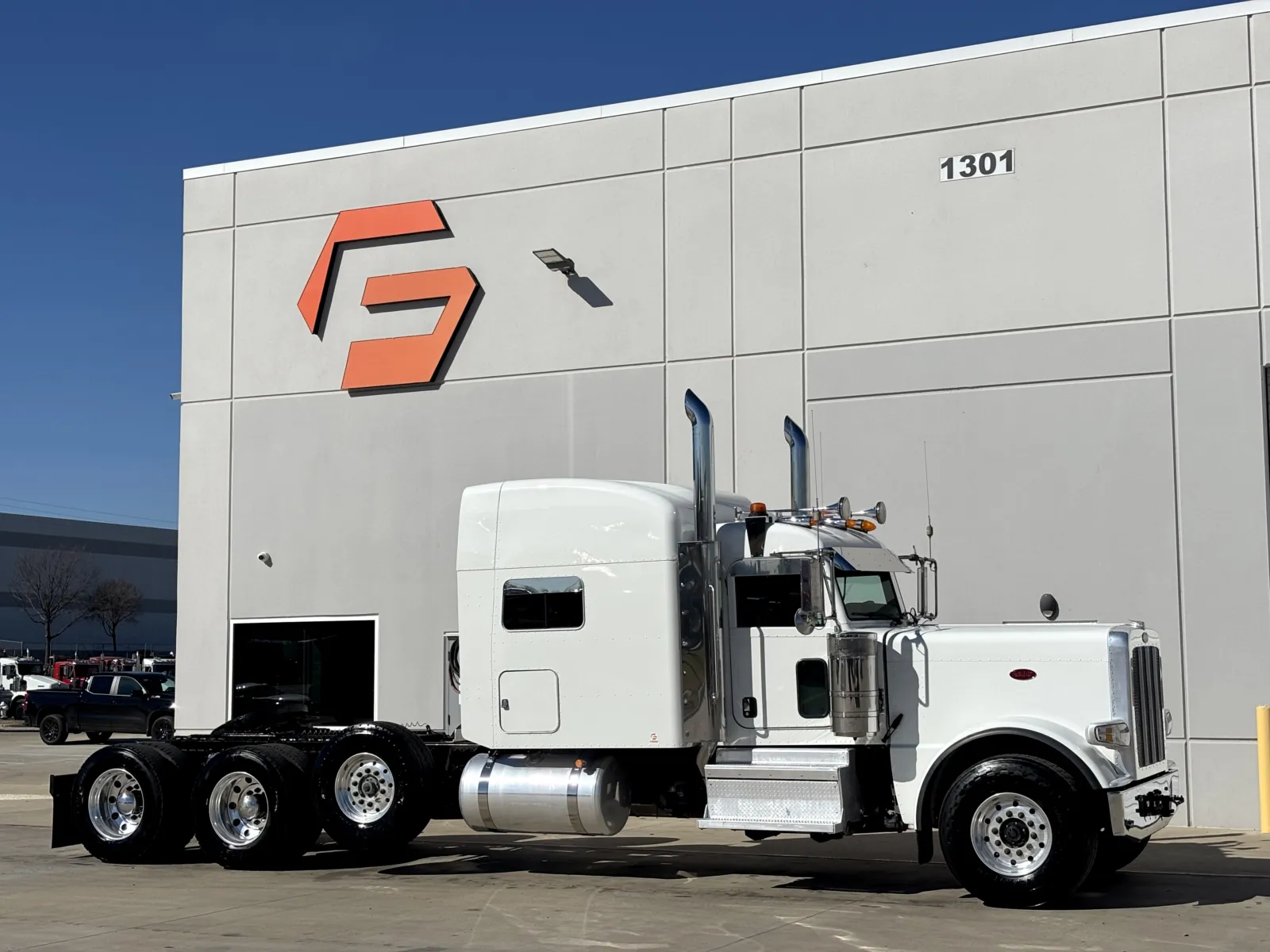 2022 PETERBILT 389 for sale in Hutchins, TX