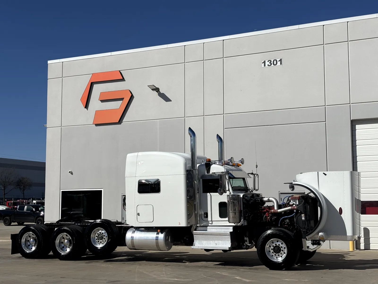 2022 Peterbilt 389 - image 9