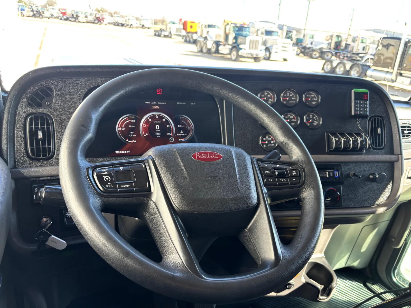 2024 Peterbilt 389 - image 16