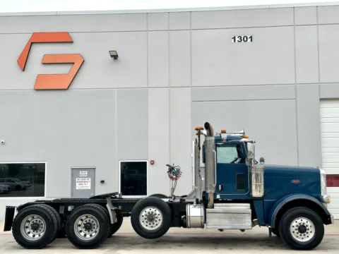 Another view of 2022 PETERBILT 389 for sale in Hutchins, TX at Forge Truck Centers - Texas