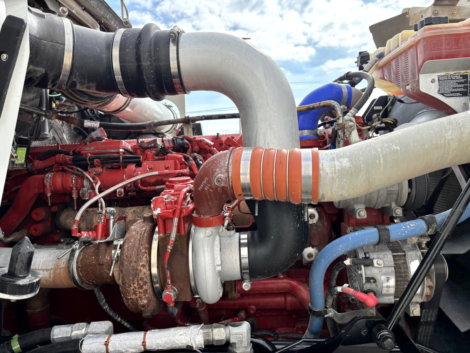 2012 Kenworth T800 - image 11