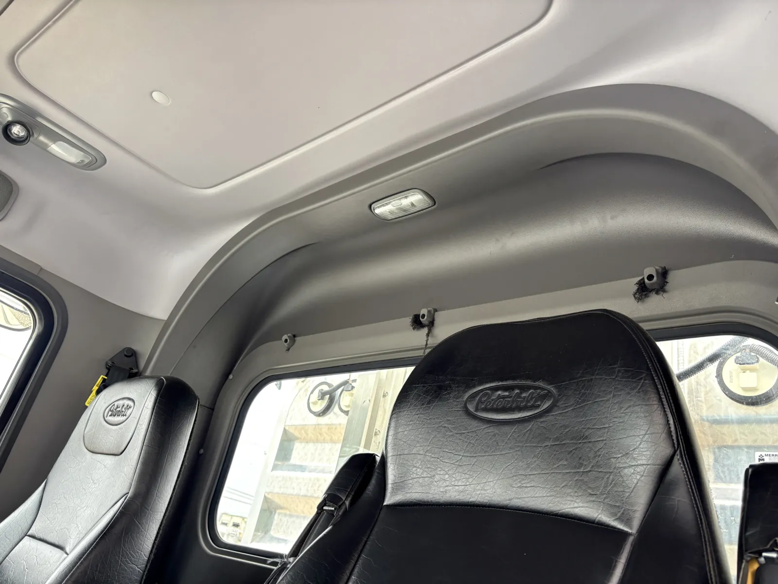 2023 Peterbilt 389 - image 20