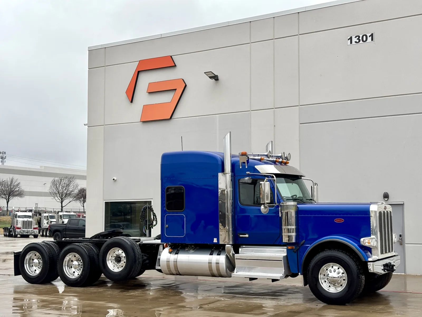 2025 PETERBILT 589 for sale in Hutchins, TX