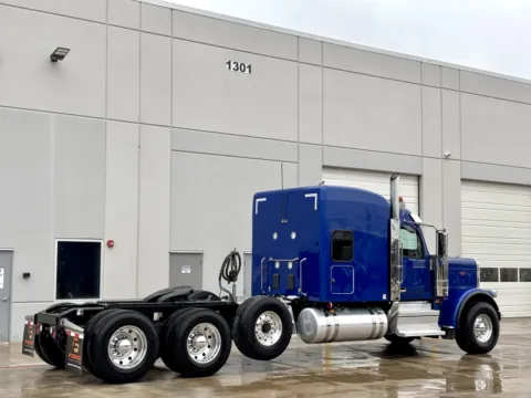 More photos of 2025 PETERBILT 589 at Forge Truck Centers - Texas, TX