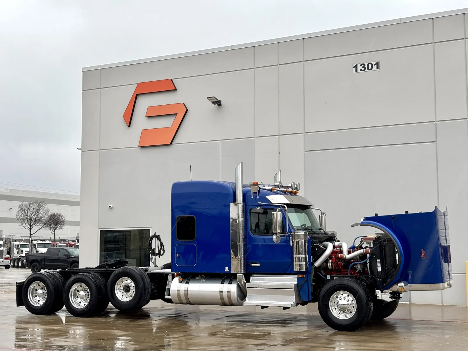 2025 Peterbilt - image 9